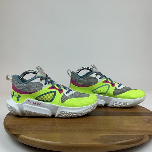 Womens Under Armour Flow Breakthru 3 Low Athletic Basketball Sneakers Size 8.5 M - Picture 1 of 10